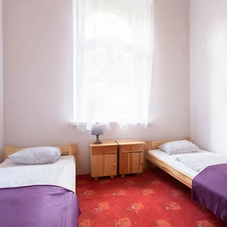 Al Fresco אכסניה