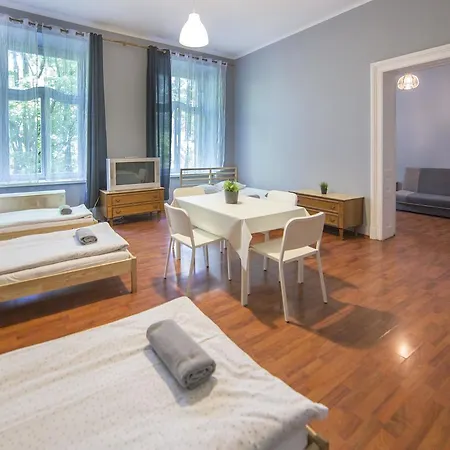 Al Fresco Auberge de jeunesse Cracovie