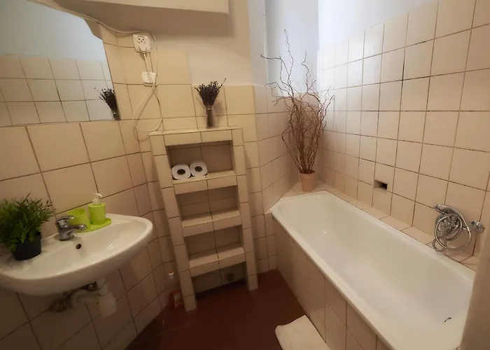 אכסניה Al Fresco *