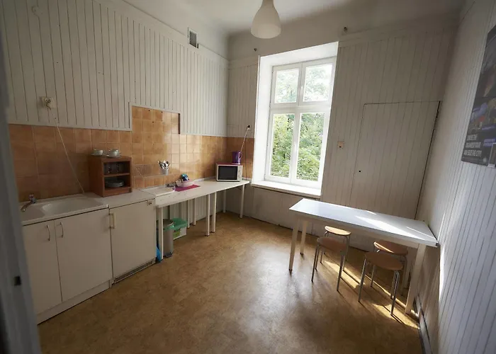 אכסניה Al Fresco *