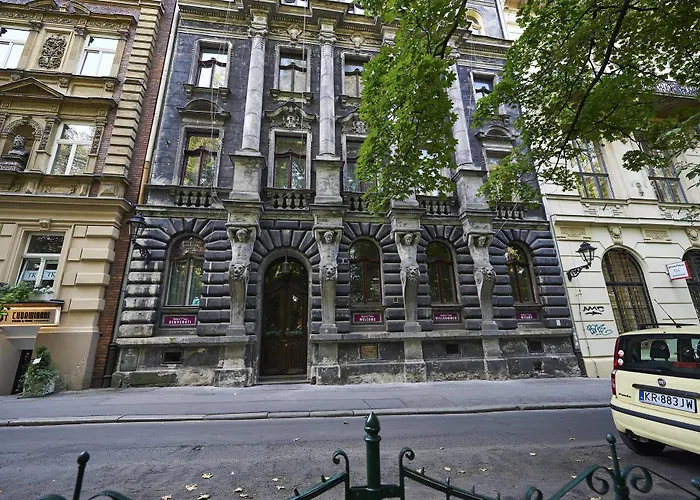 אכסניה Al Fresco *