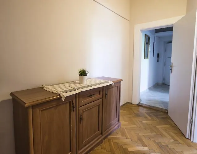 Al Fresco Albergue *